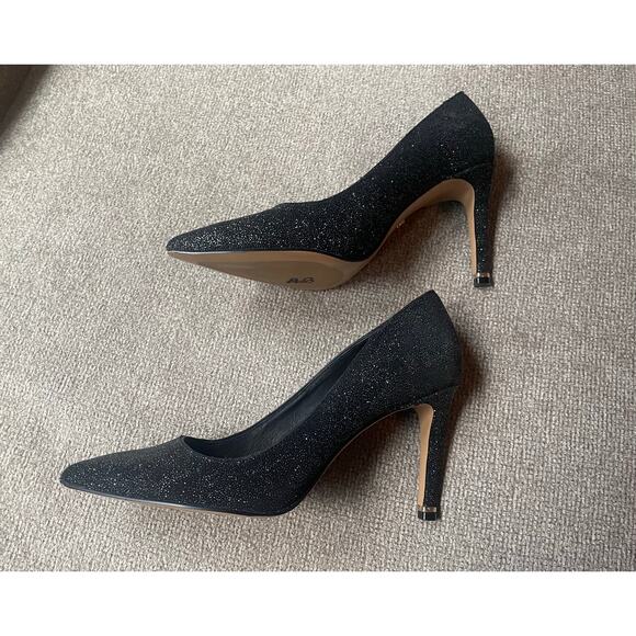 Kenneth Cole Riley 85 Pump - Size 7.5 - Picture 6 of 8